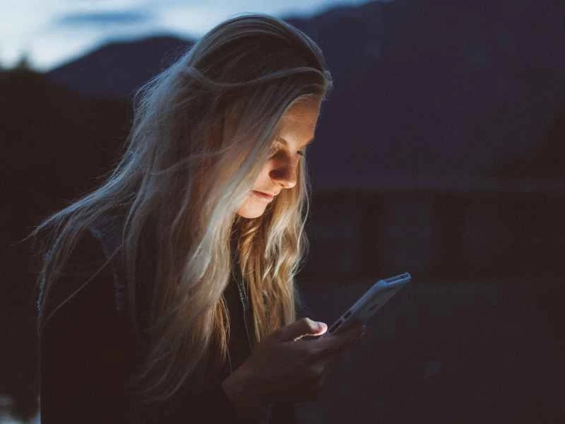 5種健康高效的替代方式，擺脫沉迷於負面新聞的困擾