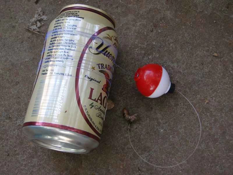 啤酒罐改造成釣魚捲線器。