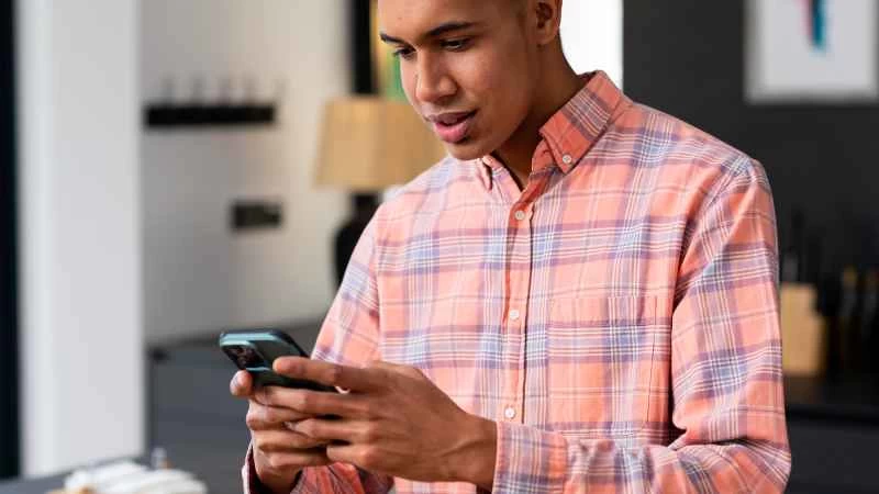 如何在 iPhone 上放大鍵盤，以便您最終能夠看清自己正在做什麼