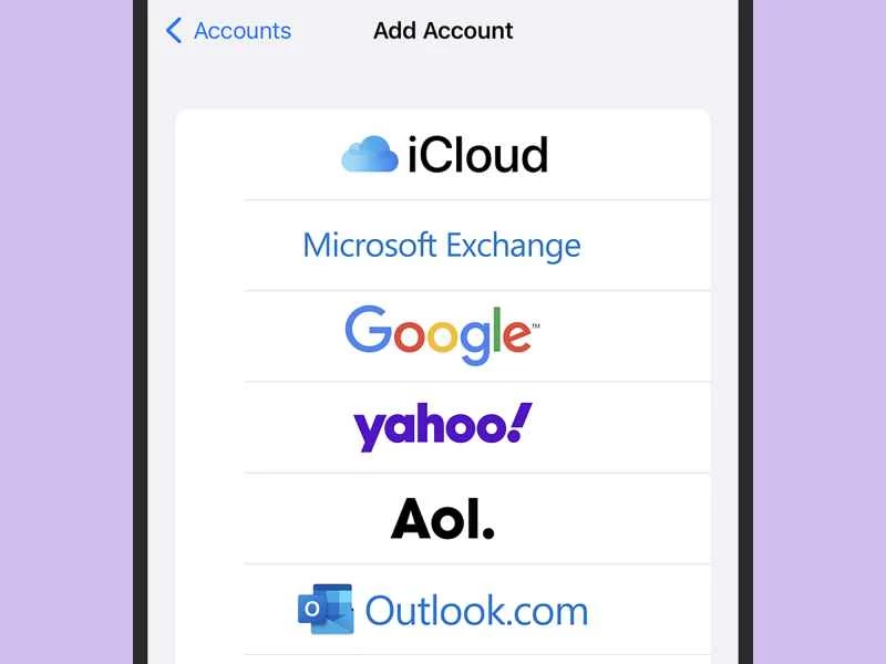 iPhone 上的 Apple Mail 應用程式介面，顯示了您可以新增到其中的所有電子郵件帳戶，包括 Google。