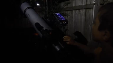 Celestron StarSense Explorer 望遠鏡