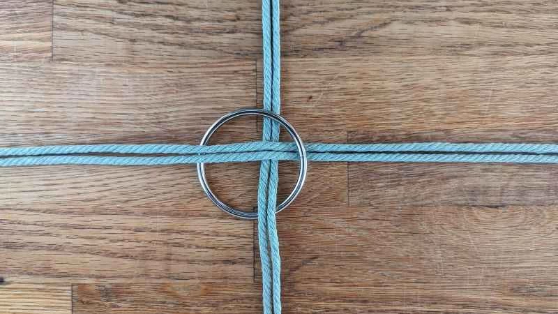 用來懸掛編織花盆的金屬環