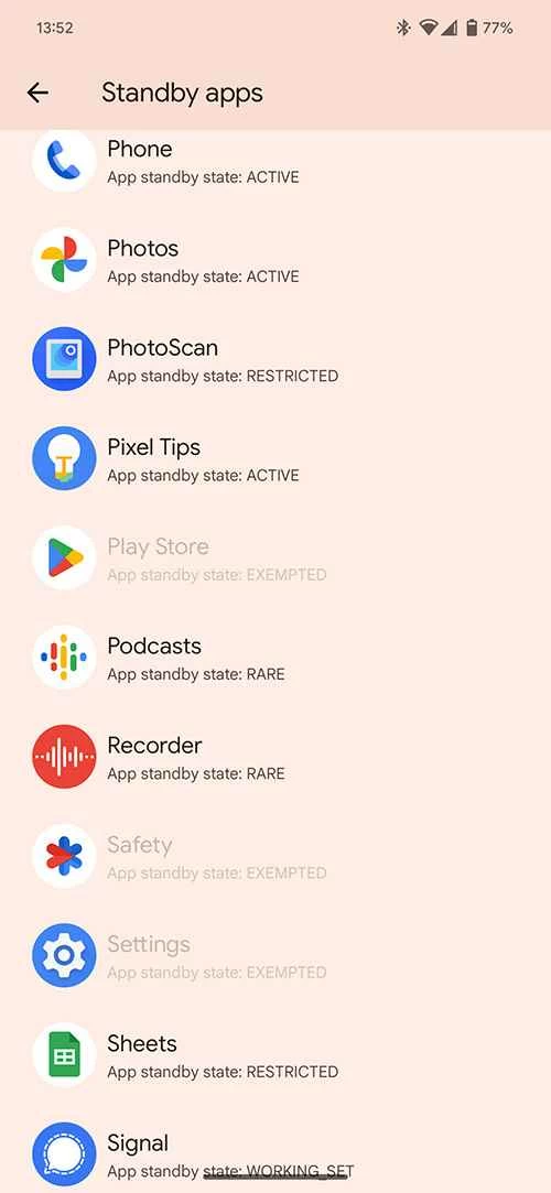 Android開發者模式下的待機應用程式選單，顯示應用程式清單以及它們如何使用待機模式。