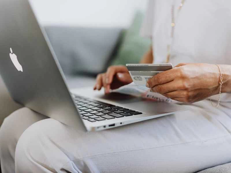 假日季節追蹤缺貨商品的 5 個技巧