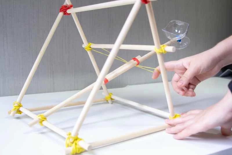 桌上型彈射器 - 步驟 7