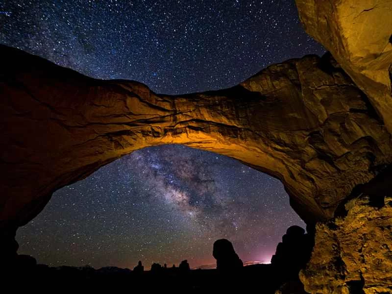 雙拱銀河系拱門國家公園猶他州