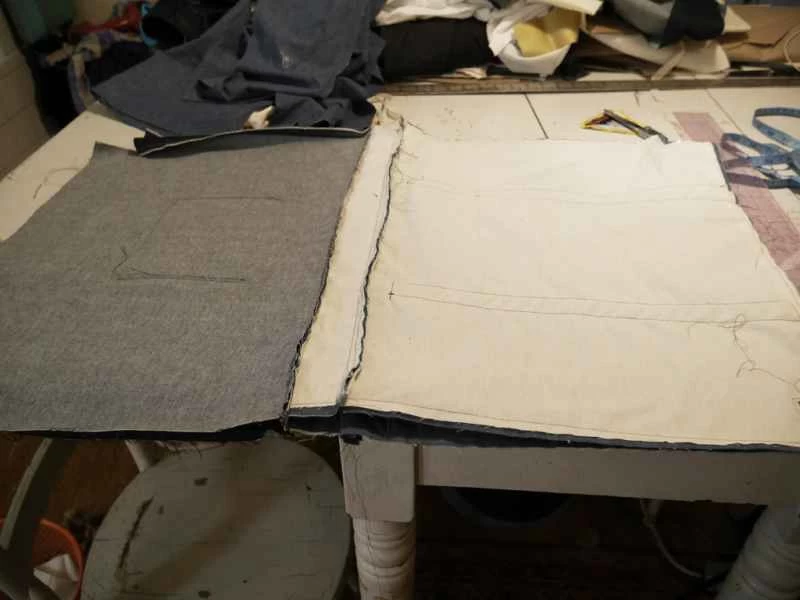 用剩餘布料自製拉鍊手提袋的襯裡和平面襯裡布料