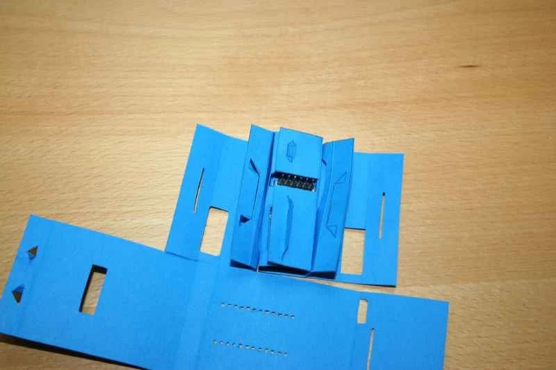 圍繞 Arduino 進行折疊