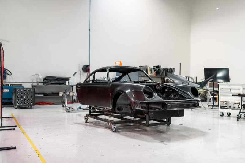 車身內部被拆除