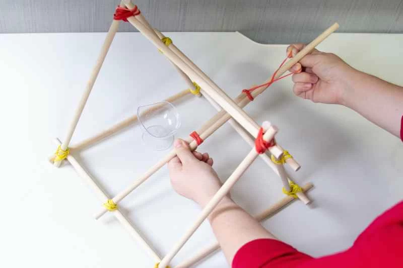 桌上型彈射器 - 步驟 6