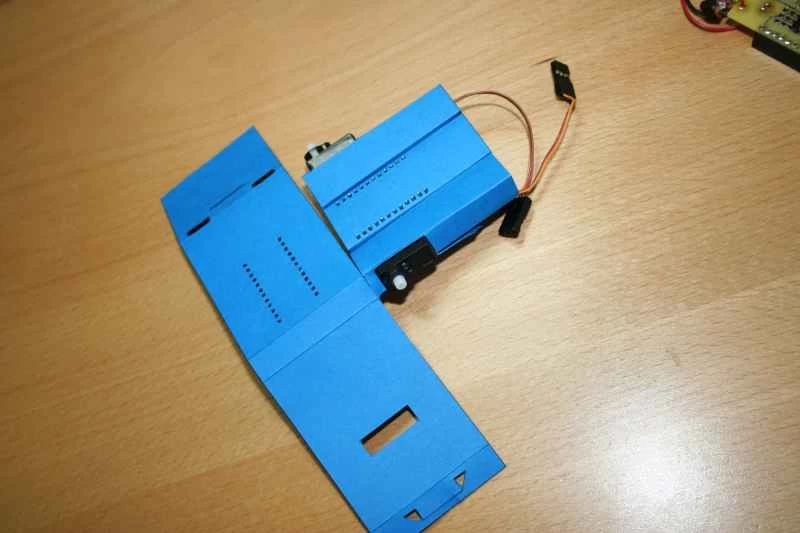 圍繞 Arduino 進行折疊