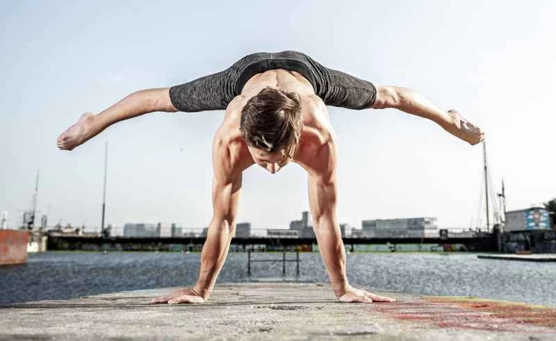 戶外瑜珈愛好者