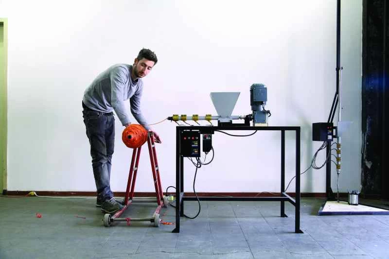 如何在家回收塑料