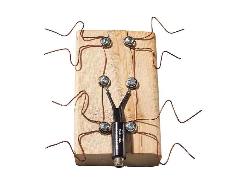 用自製高清電視天線對抗有線電視公司