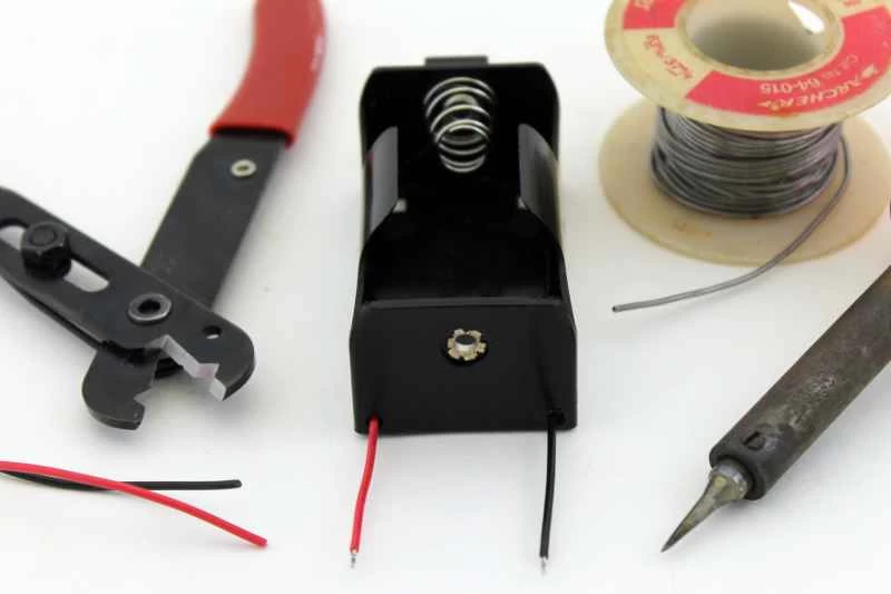 準備電池盒引線