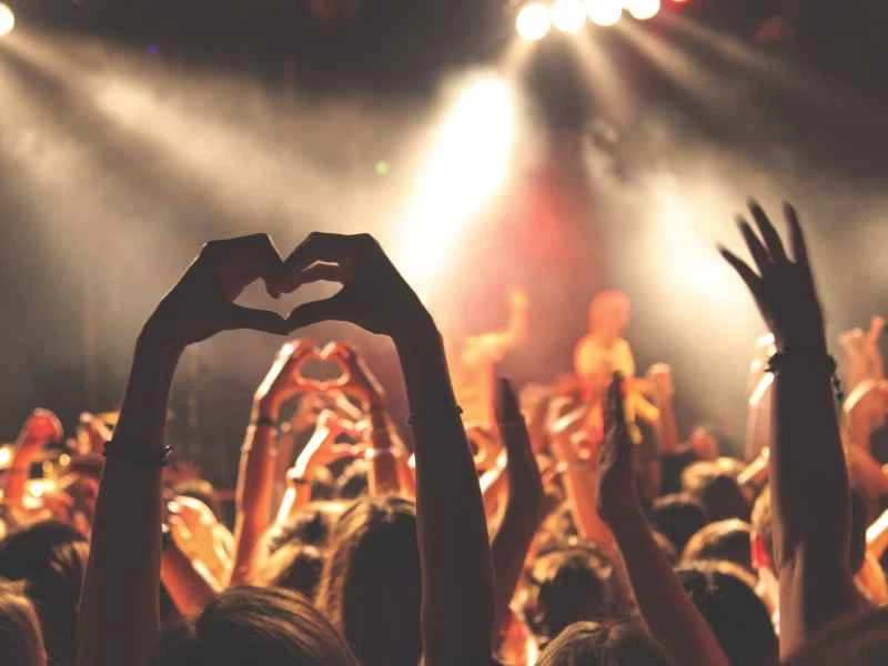 串流媒體幾乎無法讓藝術家獲得報酬。以下是如何支持你喜歡的音樂人的方法。